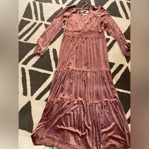 Knox Rose mauve long sleeve velvet dress